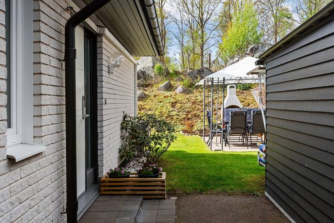 villa på Västervägen 9 Lindås, Emmaboda kommun - bild 3