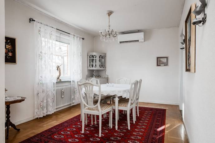 5 rum Villa på Smedjegatan 31 Södra Skogen Karlsborgs kommun - bild 10