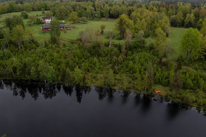 6 rum Gård med jordbruk på Gassgöljhult Lillagården Åseda Uppvidinge kommun - bild 2