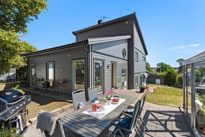 6 rum Villa på Planvägen 37 Jakobsberg - Västra Järfälla kommun - bild 3