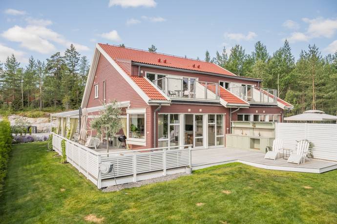 6 rum parhus på Lupinvägen 27 Bålsta - Viby Äng, Håbo kommun - bild 2