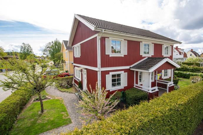 Dünavägen 11, Hammarby Stadshage, Västerås kommun
