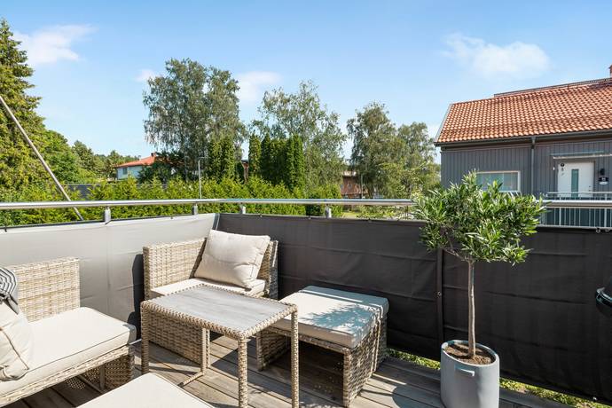 2 rum lägenhet på Björkvallen 23 Bålsta - Gamla Bålsta, Håbo kommun - bild 2