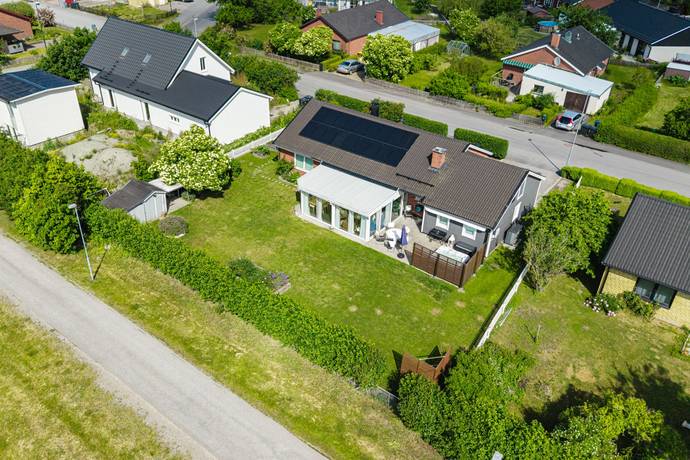 5 rum villa på Murarvägen 5 Gamla Bro, Upplands-Bro kommun - bild 2