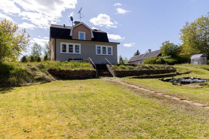 4 rum villa på Centralgatan 2 Silverdalen, Hultsfreds kommun - bild 1