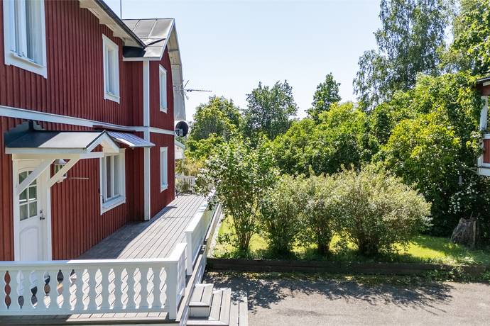 8 rum villa på Lövlundsvägen 36 Furuvik, Gävle kommun - bild 4