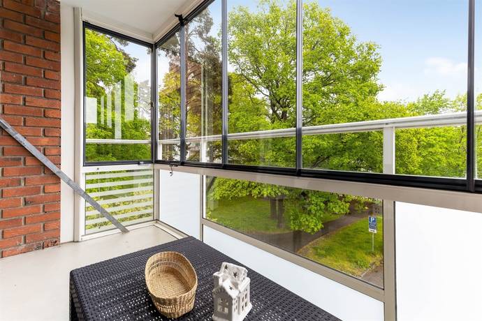 4 rum lägenhet på Krysshammarvägen 10 Huvudsta, Solna kommun - bild 2