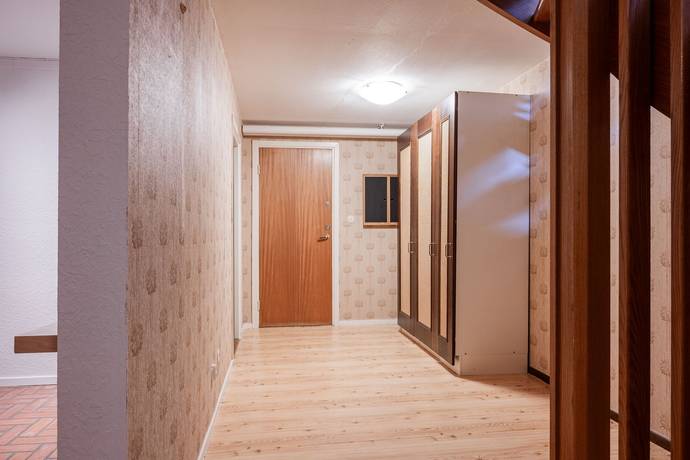 5 rum Radhus på Turedalsgatan 20 Nybyholm Arboga kommun - bild 23