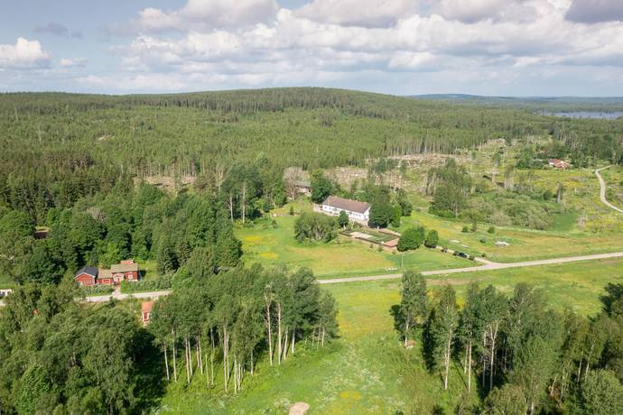 7 rum Gård/skog på Gäsjö 30 Norbergs kommun - bild 64