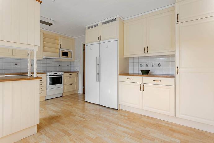 4 rum villa på Nybrogatan 19 Södra Emmaboda, Emmaboda kommun - bild 5