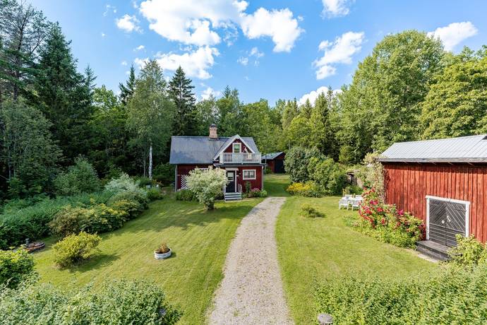 4 rum fritidshus på Göksby 303 Tobo, Tierps kommun - bild 1