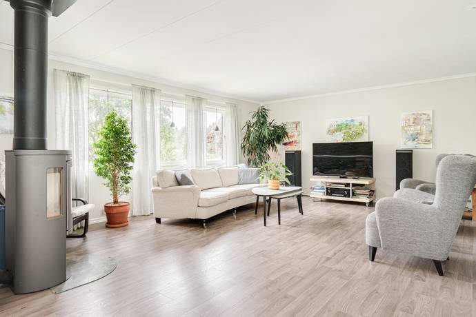 5 rum villa på Skolmyrsgatan 12 Bengtsfors, Bengtsfors kommun - bild 3