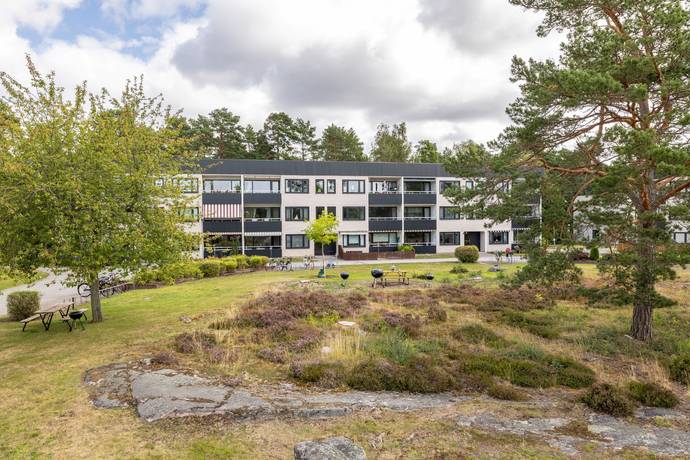 Karstorp, Västerviks kommun
