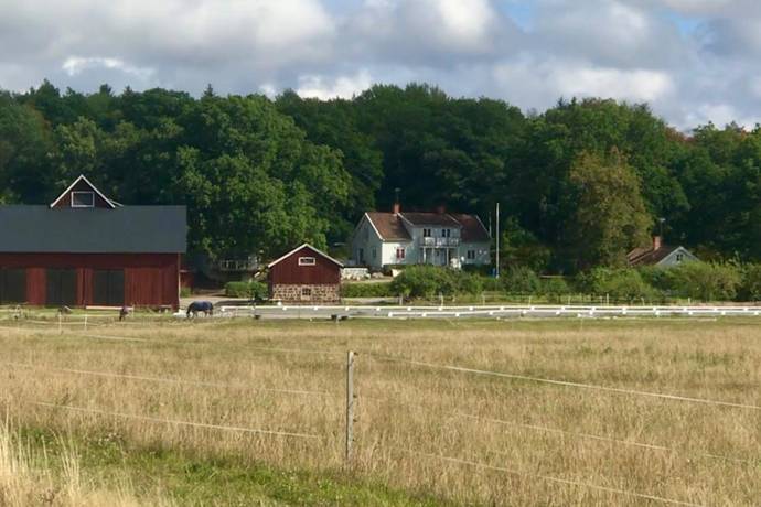 7 rum gård utan jordbruk på Tillinge Järstena 1 Enköping, Enköpings kommun - bild 4