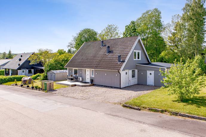 6 rum villa på Fasanvägen 16 Kinnared, Hylte kommun - bild 1