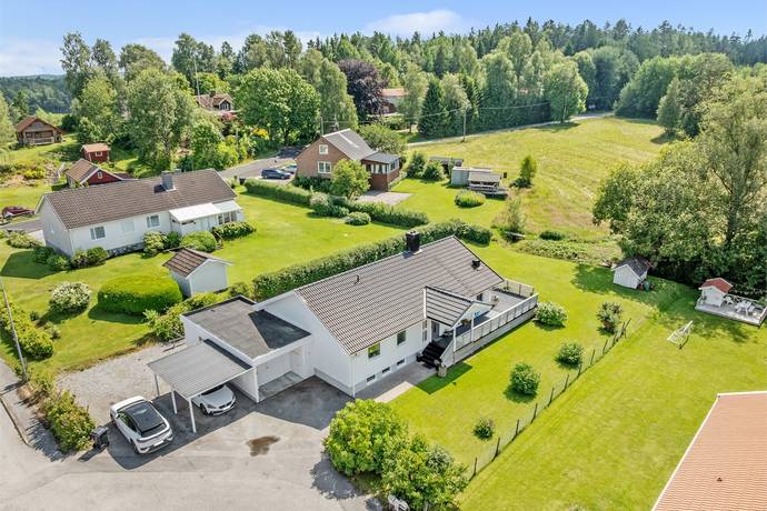6 rum villa på Smedjevägen 3 Hällevadsholm, Munkedals kommun - bild 1