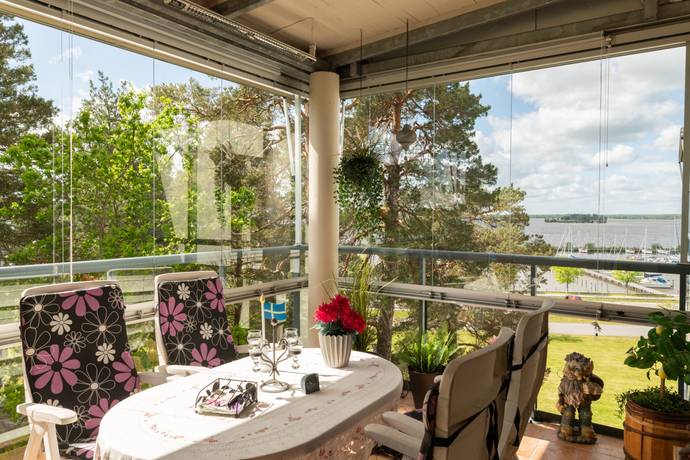 4 rum lägenhet på Bogvägen 5 Öster Mälarstrand, Västerås kommun - bild 1
