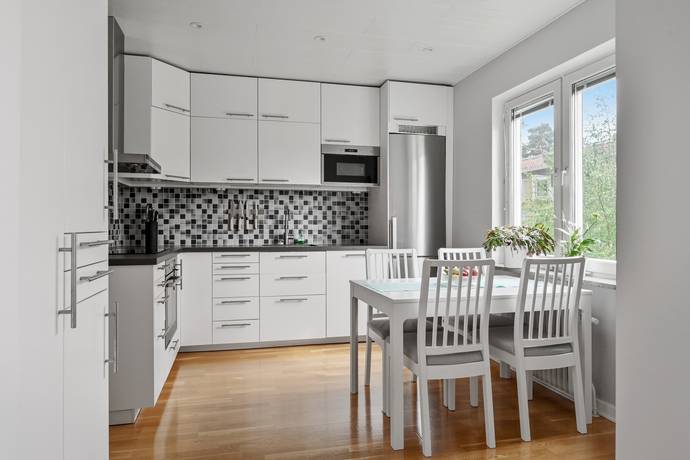2 rum lägenhet på Åkervägen 14 Helenelund, Sollentuna kommun - bild 3