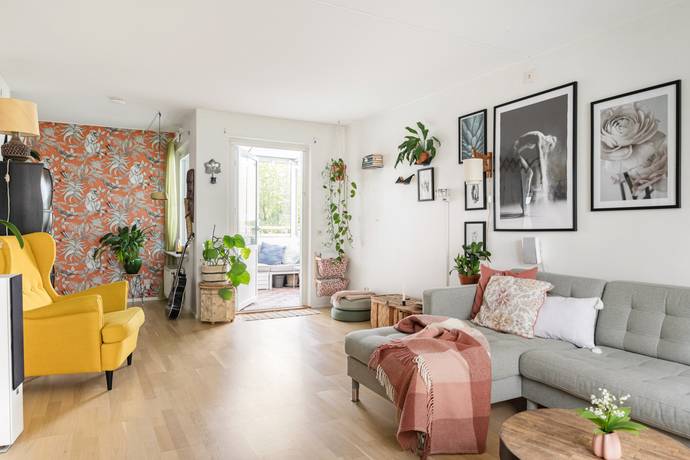 4 rum lägenhet på Diligensvägen 35 Jarlaberg, Nacka kommun - bild 2