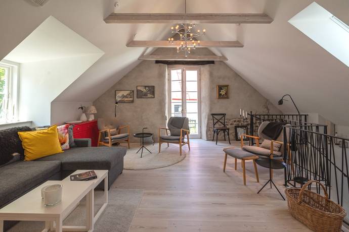 4 rum lägenhet på Klosterbrunnsgatan 5 Visby Innerstad, Gotlands kommun - bild 1