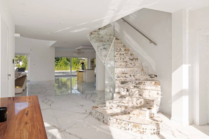365 m² Villa på Järpvägen 24 Järfälla kommun - bild 34