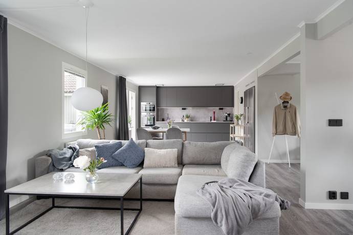 6 rum villa på Svensgårdsvägen 6 Alvesta, Östra-Alvesta, Alvesta kommun - bild 2