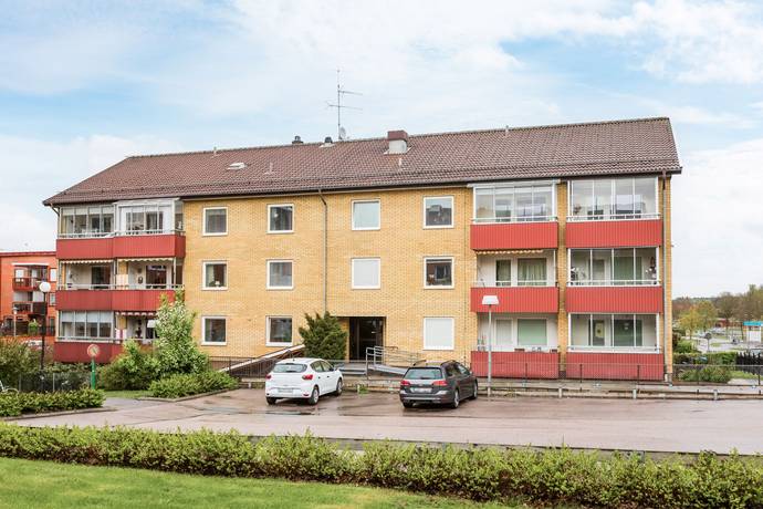 4 rum lägenhet på Brunnsgatan 7 Katrineholm Norr, Katrineholms kommun - bild 1