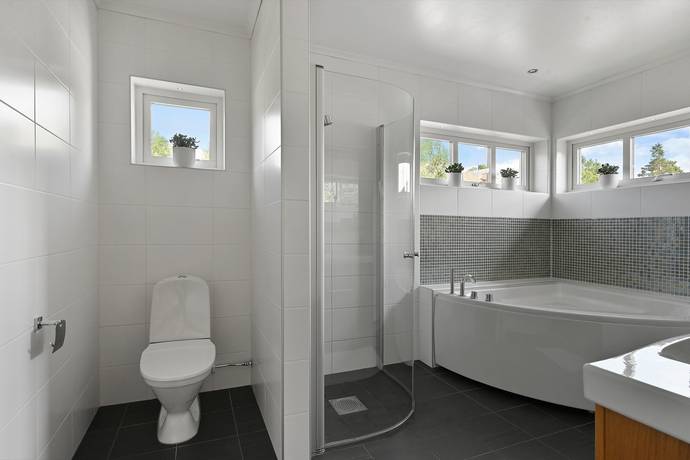 6 rum Villa på Trångsundsvägen 54 Sjöängen Huddinge kommun - bild 24