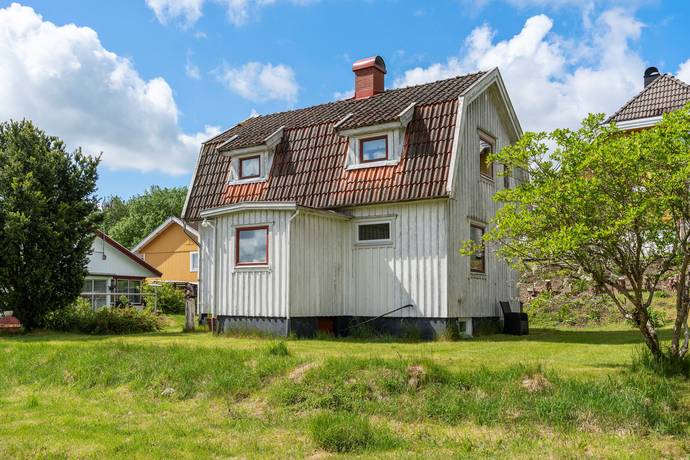 5 rum villa på Klockarevägen 11 Hjärtum, Lilla Edets kommun - bild 2