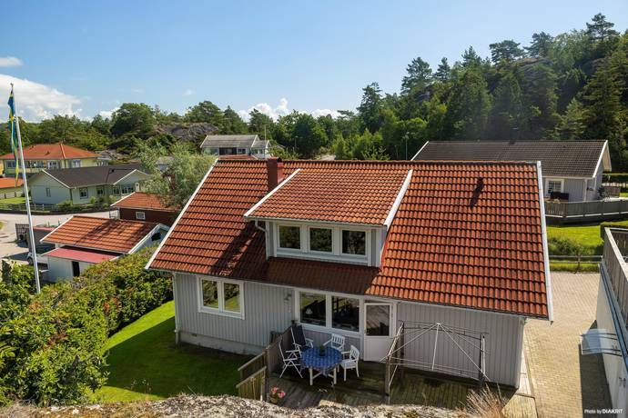8 rum villa på Bofinksvägen 4 Ellös, Orust kommun - bild 1
