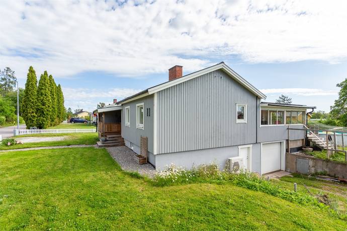 5 rum Villa på Sorbyvägen 11 Munktorp Köpings kommun - bild 2