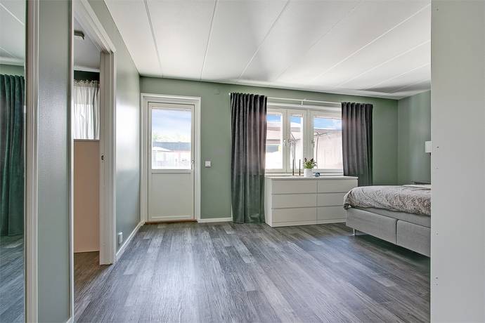 5 rum Radhus på Bondestigen 57 Salem Salems kommun - bild 23