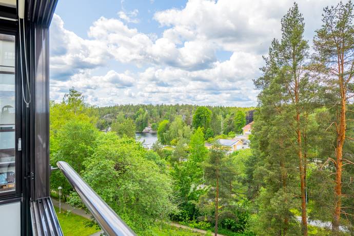 4 rum lägenhet på Nynäsvägen 46 Handen, Haninge kommun - bild 2