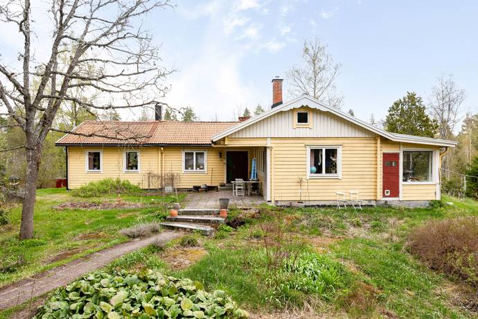 4 rum villa på Hallkved Lindvreta 481 Funbo, Uppsala kommun - bild 1
