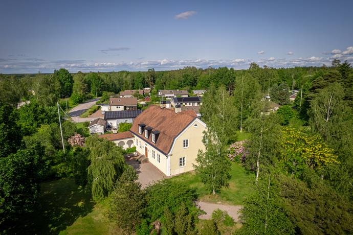8 rum villa på Nygrensvägen 1 Mariestad, Mariestads kommun - bild 3