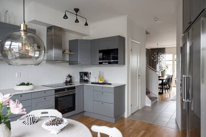 5 rum Parhus på Badelundavägen 9B Hökåsen Västerås kommun - bild 13