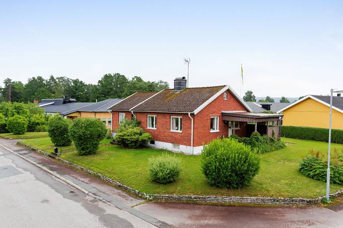 4 rum villa på Ekvägen 4 Bäckseda, Vetlanda kommun - bild 1