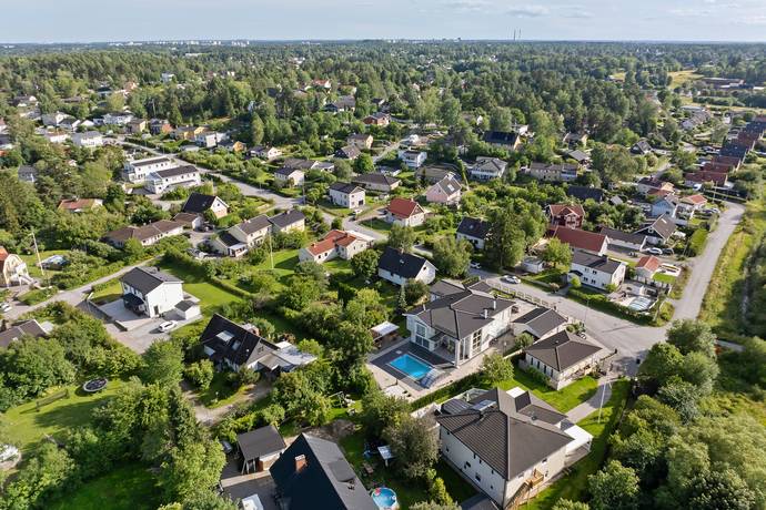 365 m² Villa på Järpvägen 24 Järfälla kommun - bild 62
