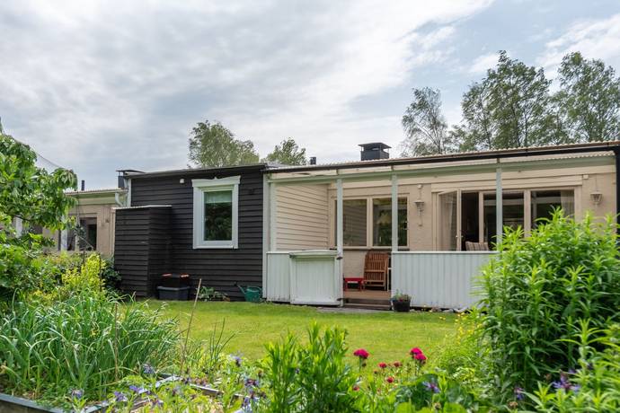 5 rum Radhus på Ronnebygatan 55 Adolfsberg-Brunnsgärdet Örebro kommun - bild 44
