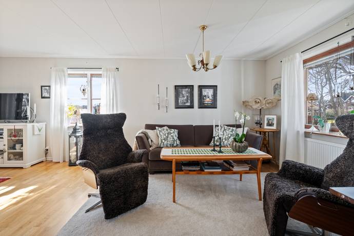6 rum Villa på Runnavägen 42 Runna Kungsörs kommun - bild 9