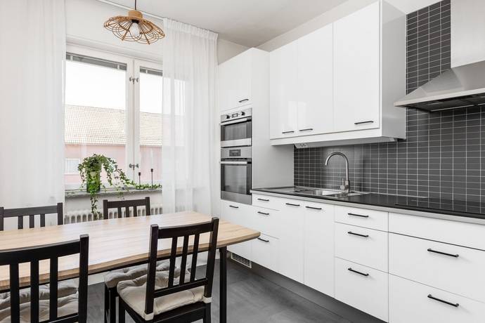 2 rum Lägenhet på Götgatan 34 Centralt/Vasastaden Linköpings kommun - bild 3