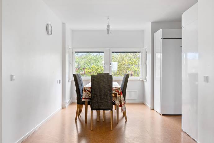 4 rum Lägenhet på Myrstuguvägen 331 Myrstuguberget Huddinge kommun - bild 12