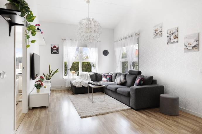 4 rum Lägenhet på Blommelundsvägen 1 Carlslund Upplands Väsby kommun - bild 4