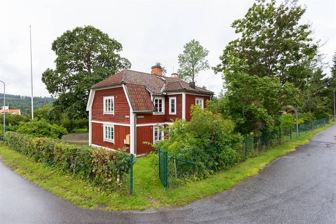11 rum Villa på Klastorpsgatan 5A+B Kopparberg Ljusnarsbergs kommun - bild 70