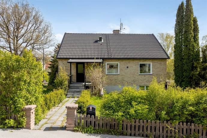 7 rum villa på Björkhagsvägen 48 Duvbo, Sundbybergs kommun - bild 4