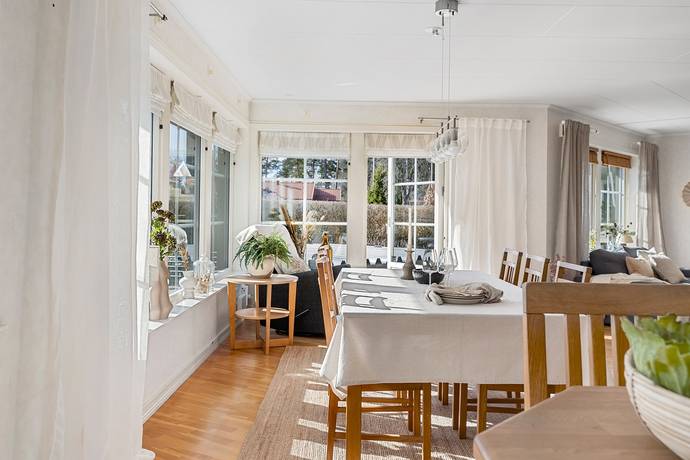 5 rum Villa på Nystedts väg 23 Hammarö kommun - bild 16