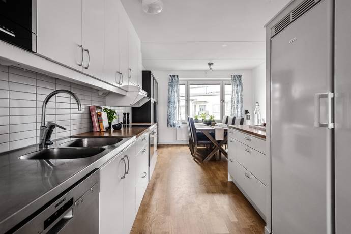 3 rum Lägenhet på Brattforsgatan 7 Farsta Stockholms kommun - bild 3