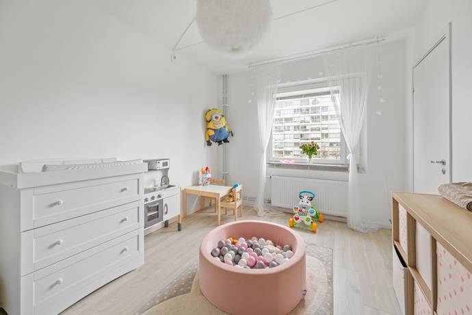 4 rum Lägenhet på Von Lingens väg 27 Rosengård/Appelgård Malmö kommun - bild 23