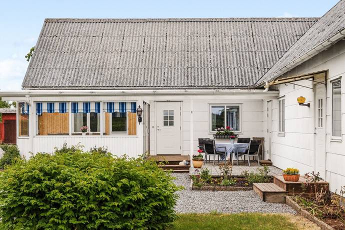 gård utan jordbruk på Hässlås 601 Långås, Falkenbergs kommun - bild 5