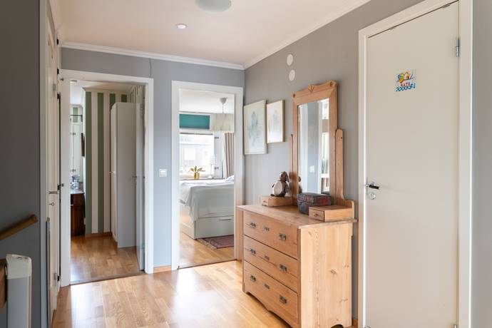 5 rum Radhus på Bronsdolksgatan 5 Brandthovda Västerås kommun - bild 29